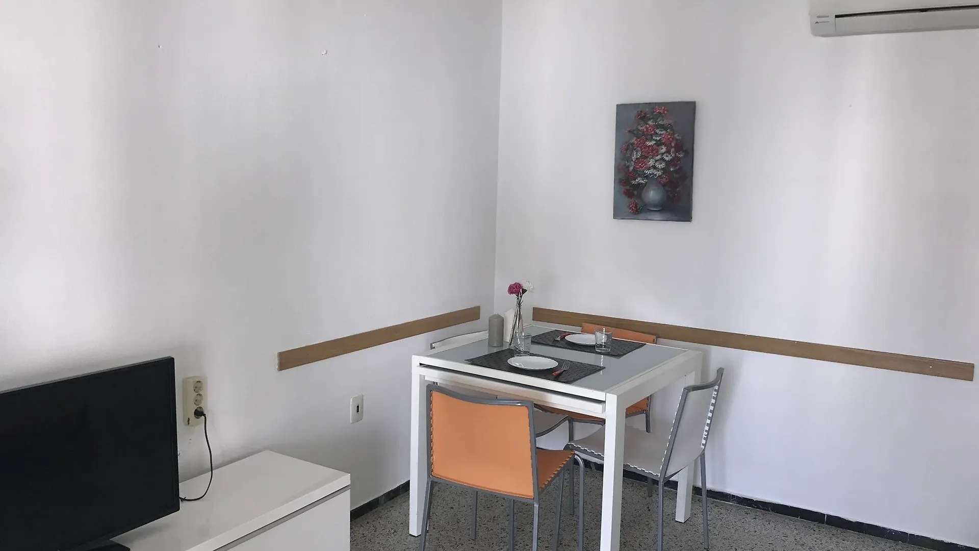 Costa Daurada Apartaments - Formentor 736 萨洛 公寓