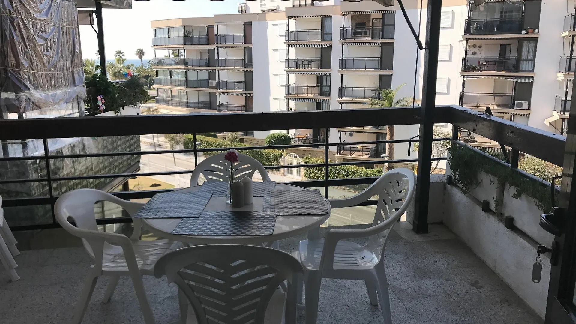 Costa Daurada Apartaments - Formentor 736 萨洛 0*,